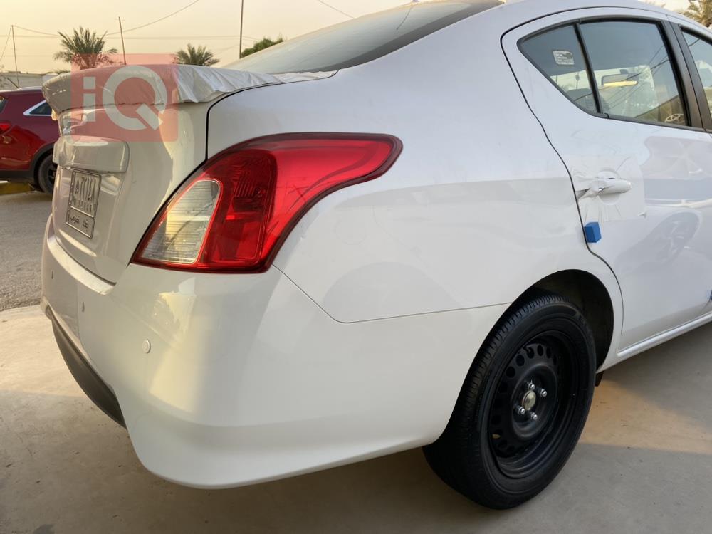 Nissan Sunny